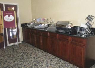 Hotel Comfort Suites