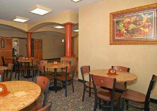 Hotel Comfort Suites