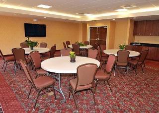 Hotel Comfort Suites