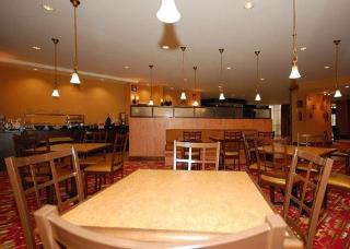 Hotel Comfort Suites