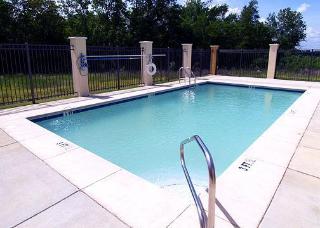 Hotel Comfort Suites