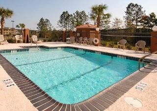 Hotel Comfort Suites