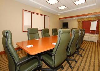 Hotel Comfort Suites