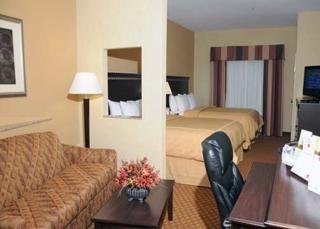 Hotel Comfort Suites