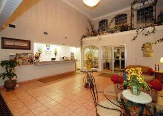 Hotel Comfort Suites