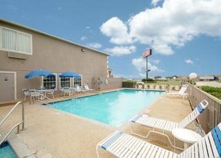 Hotel Comfort Suites