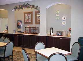 Hotel Comfort Suites