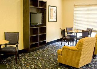 Hotel Comfort Suites