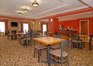 Hotel Comfort Suites