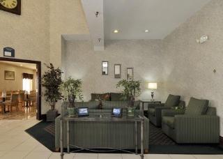 Hotel Comfort Suites