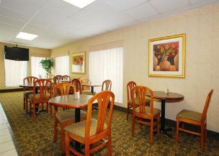 Hotel Comfort Suites