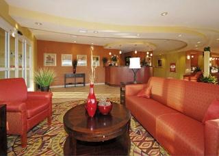 Hotel Comfort Suites