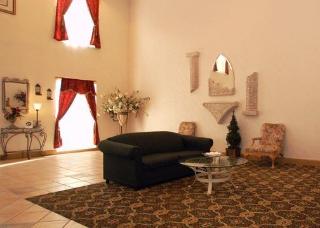 Hotel Comfort Suites