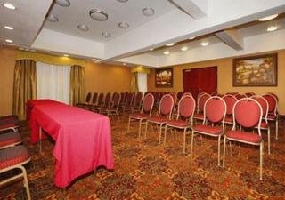 Hotel Comfort Suites