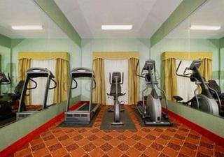 Hotel Comfort Suites