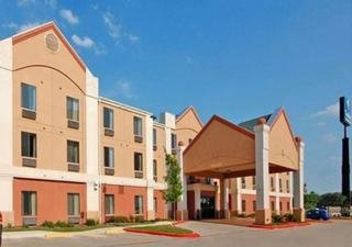 Hotel Comfort Suites