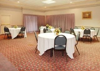 Hotel Comfort Suites