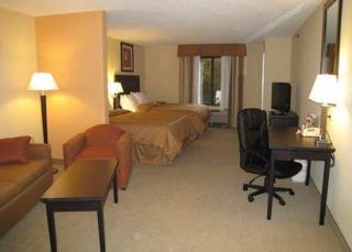 Hotel Comfort Suites