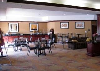 Hotel Comfort Suites