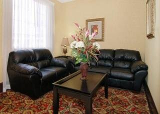 Hotel Comfort Suites