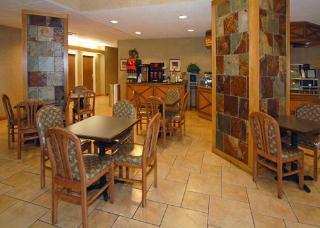 Hotel Comfort Suites