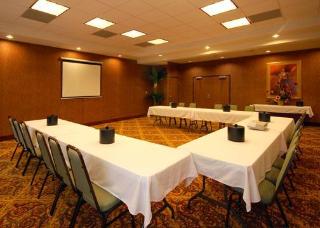 Hotel Comfort Suites