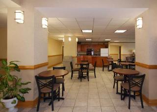 Hotel Comfort Suites