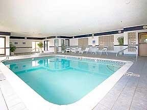 Hotel Comfort Suites