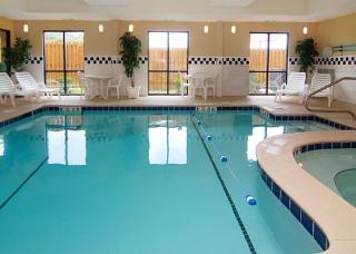 Hotel Comfort Suites