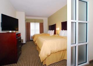 Hotel Comfort Suites