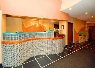 Hotel Comfort Suites
