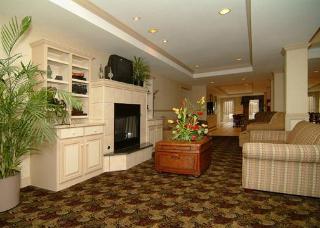 Hotel Comfort Suites