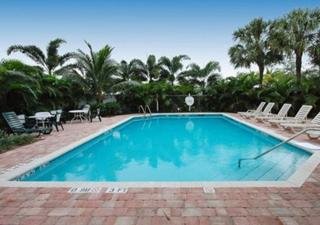 Hotel Comfort Suites Air&cruise Port Fort Lauderdale