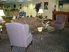 Hotel Comfort Suites Airport