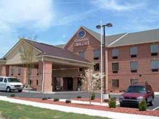 Hotel Comfort Suites Airport