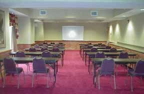 Hotel Comfort Suites Airport