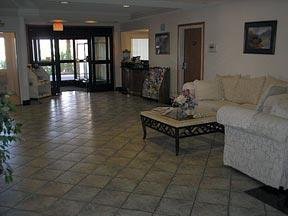 Hotel Comfort Suites Airport