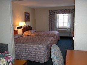 Hotel Comfort Suites Airport
