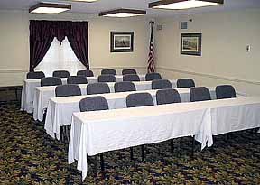 Hotel Comfort Suites Airport
