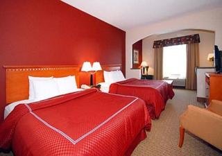 Hotel Comfort Suites Airport Redmond