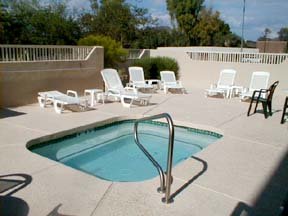 Hotel Comfort Suites At Metro Center