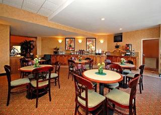 Hotel Comfort Suites At The World Golf Village