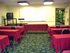 Hotel Comfort Suites-cinncinnati