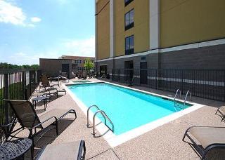 Hotel Comfort Suites Dfw N-grapevine