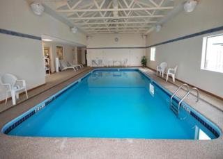 Hotel Comfort Suites East