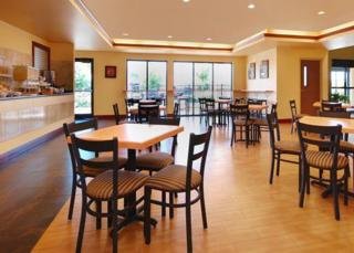 Hotel Comfort Suites-elgin