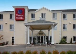 Hotel Comfort Suites-escanaba