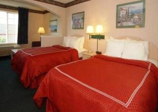 Hotel Comfort Suites Fresno