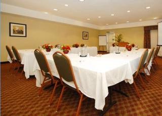 Hotel Comfort Suites-independence