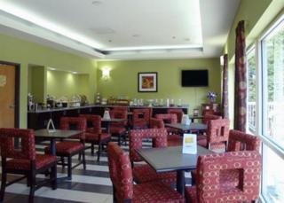 Hotel Comfort Suites Inn At Ridgewood Farm